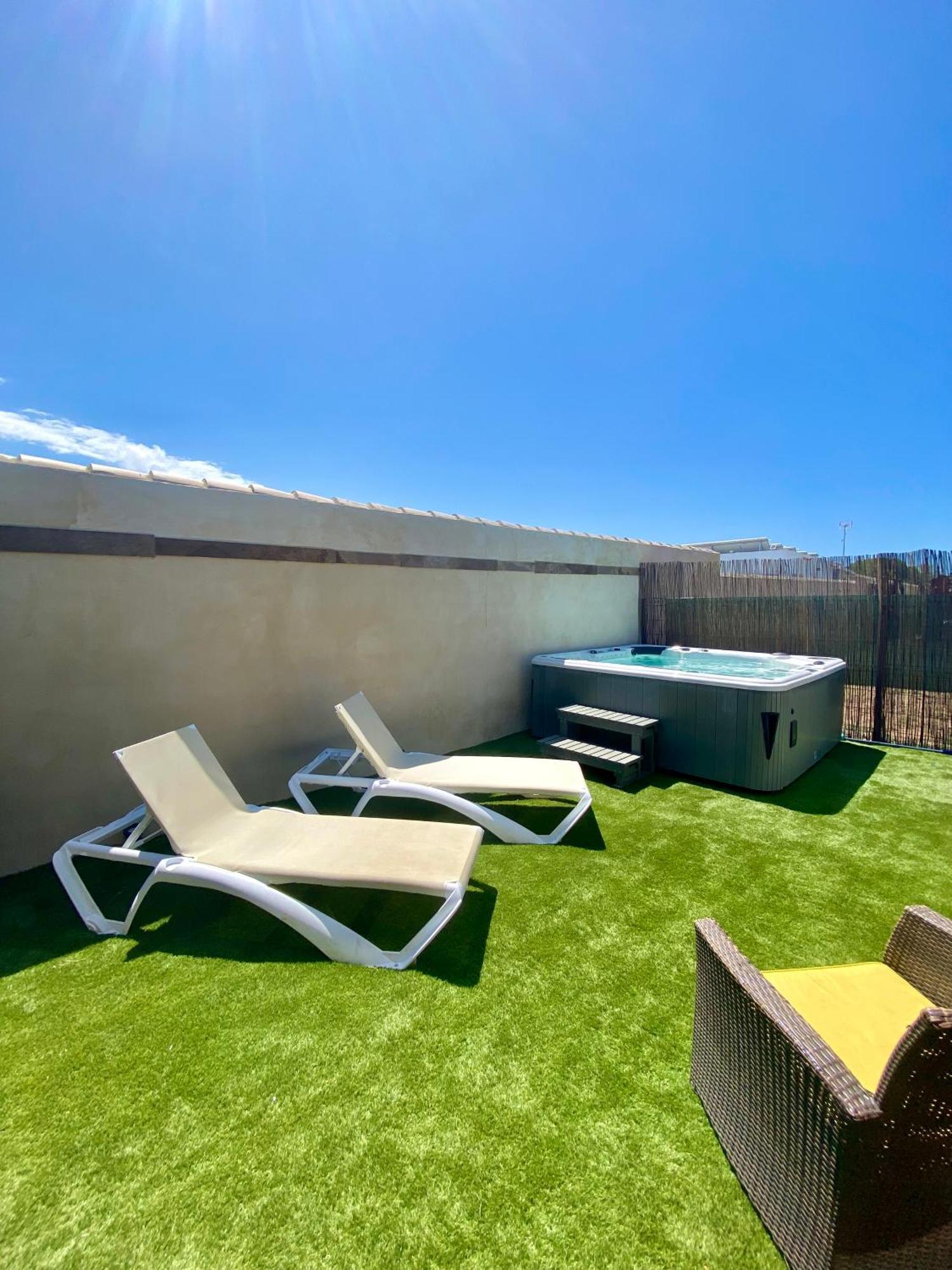 Novoecosuites, Descansa En El Lugar De Tus Suenos 奇克拉纳－德拉弗龙特拉 外观 照片